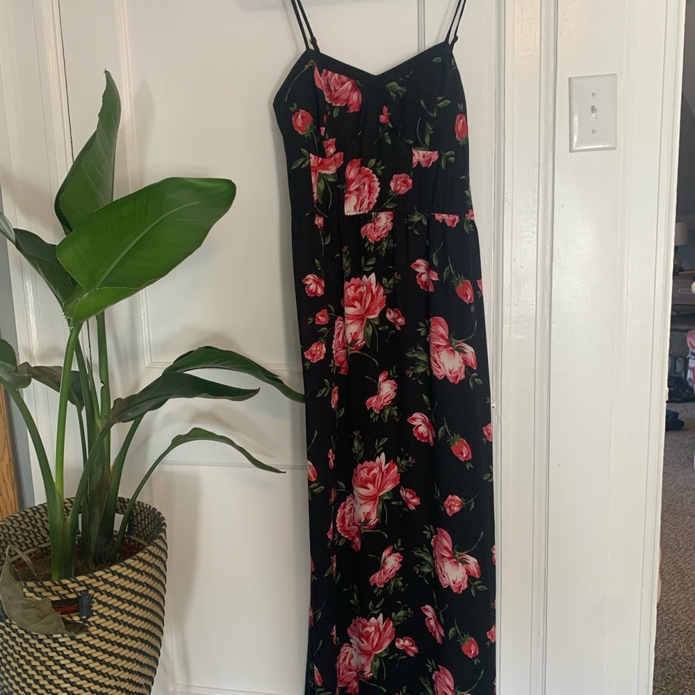 •maxi dress•